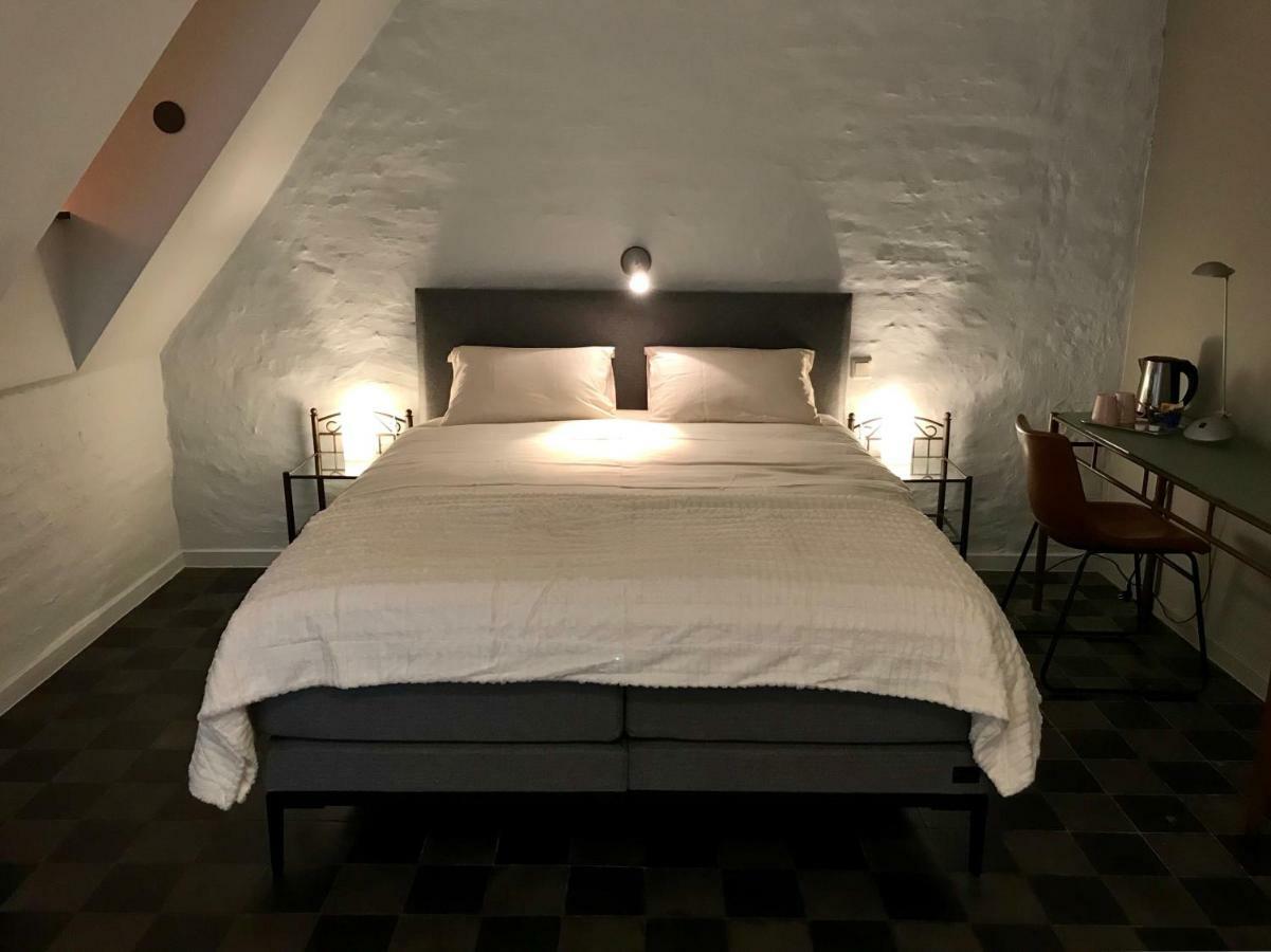 B&B Tolkantoor 젤자트 외부 사진